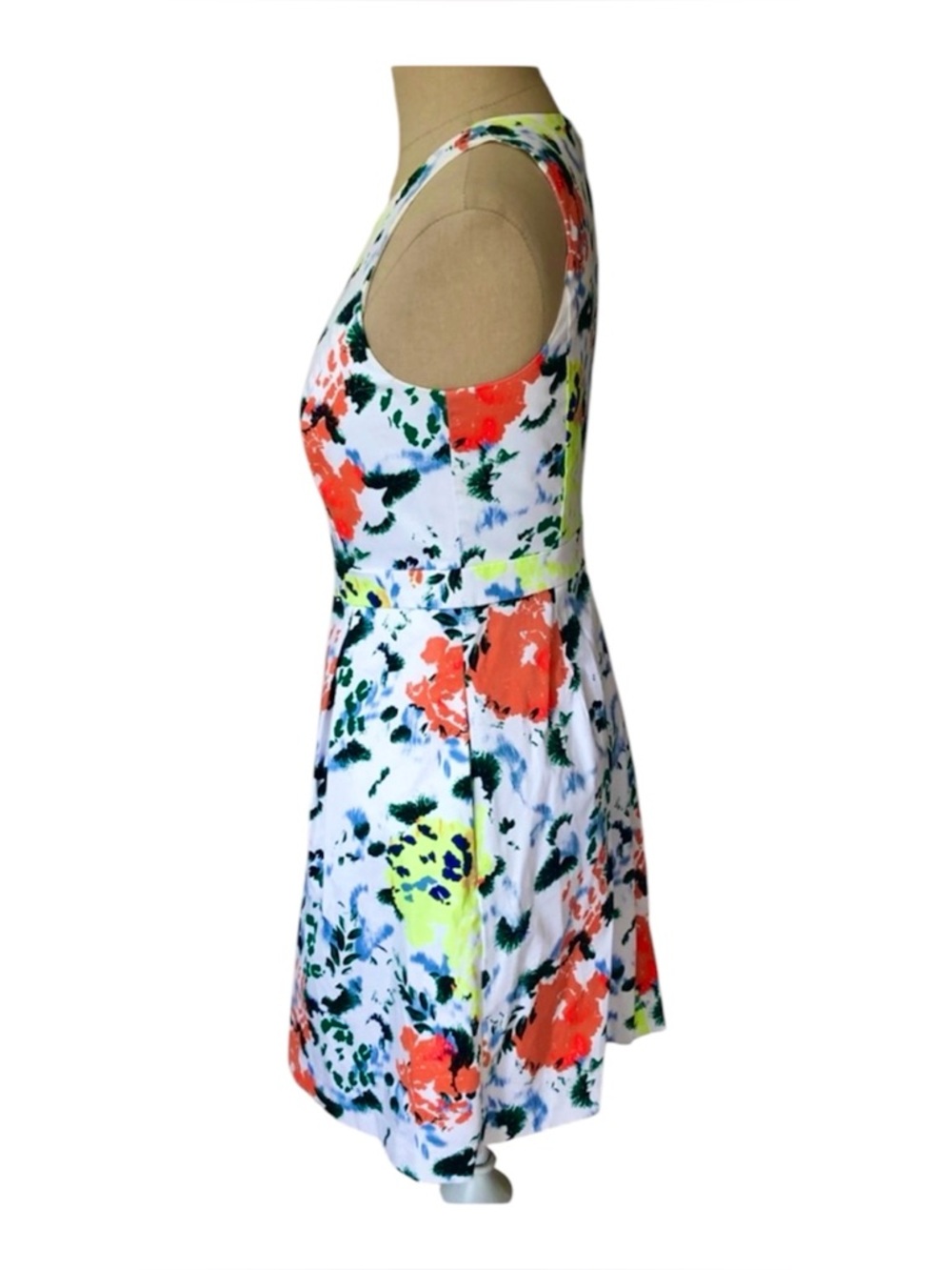 Floral A-Line Fit Flare Tank Dress- White and Neon Size 4 - Picture 4 of 7